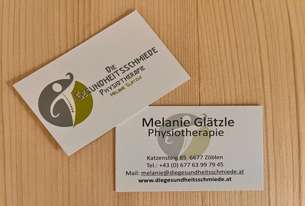 Business cards of the Gesundheitsschmiede and Melanie Glätzle, Physiotherapy