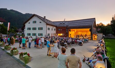 Maifest