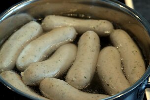 Weißwurst-Frühschoppen am See